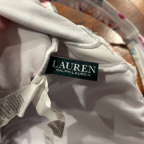 Lauren Ralph Lauren Paisley Underwire Tummy-Control One-Piece Swimsuit Size 12 - Picture 7 of 10